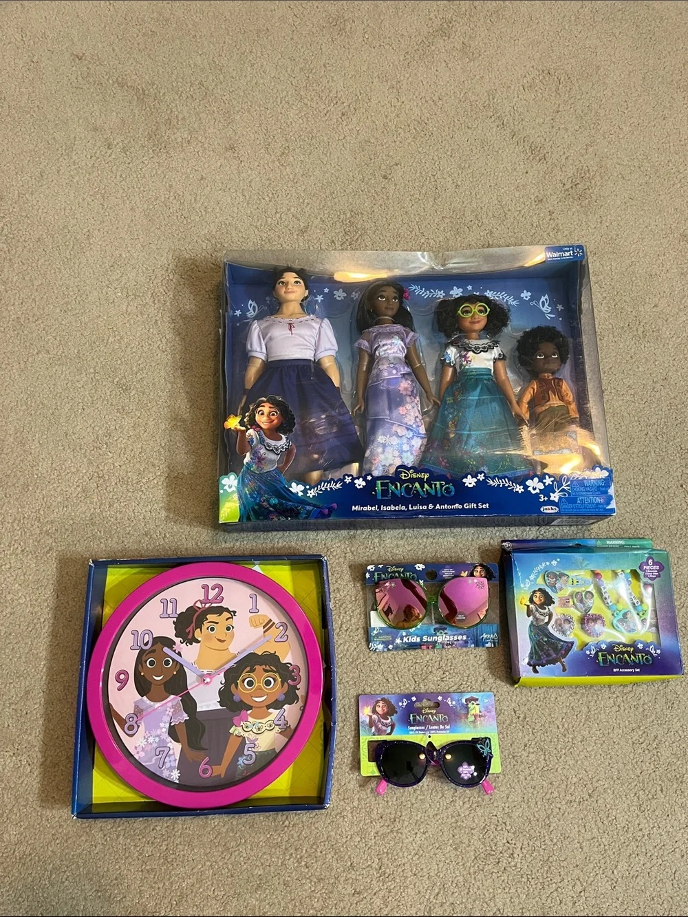 Disney Encanto Mirabel, Isabela, Luisa & Antonio Doll Gift Set NIB